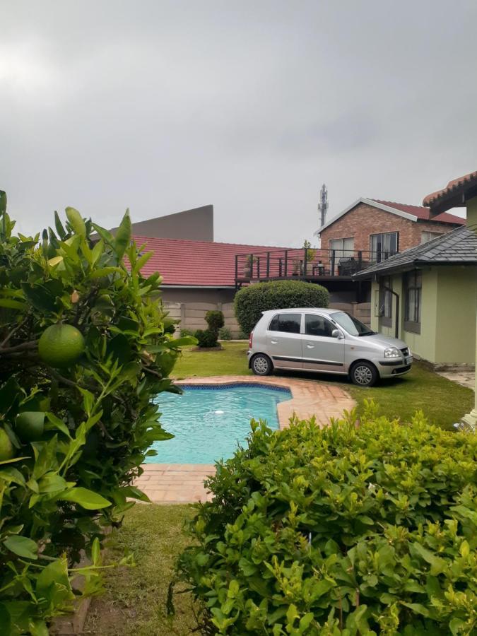 Ruros Guest House Kempton Park Exterior photo